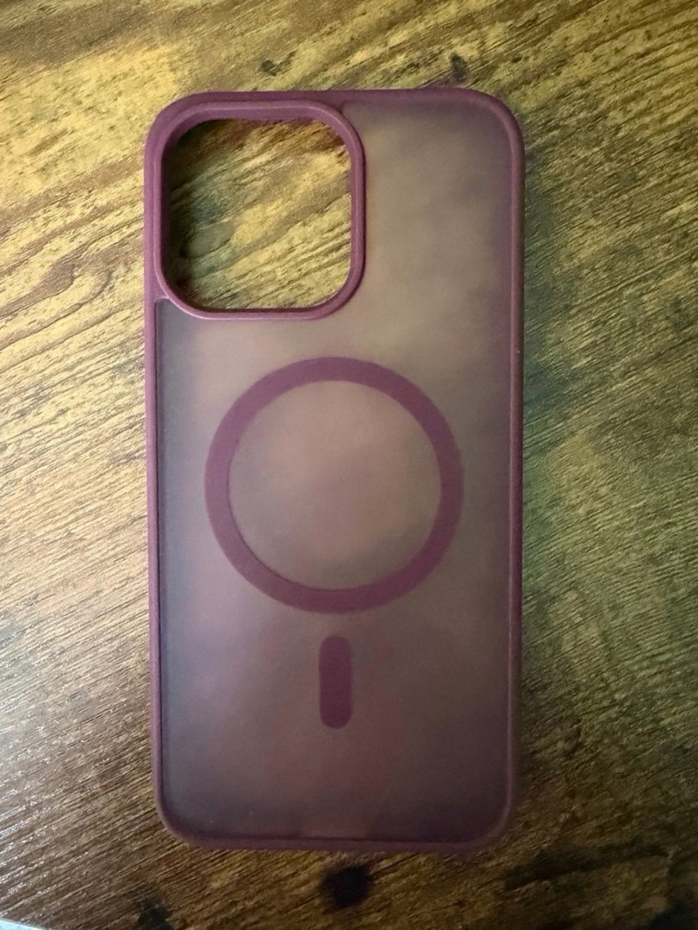 Apple Plum/Magenta iPhone 15 Pro Max Case with MagSafe Ring